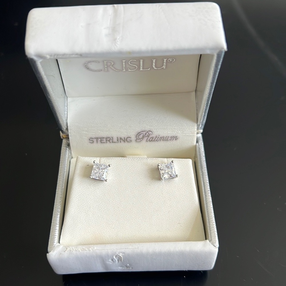 NEW Crislu sterling platinum 3.0 cttw CZ square stud earrings SSP